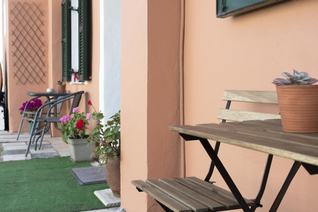 Helia Apartment 1 Alepou Bagian luar foto